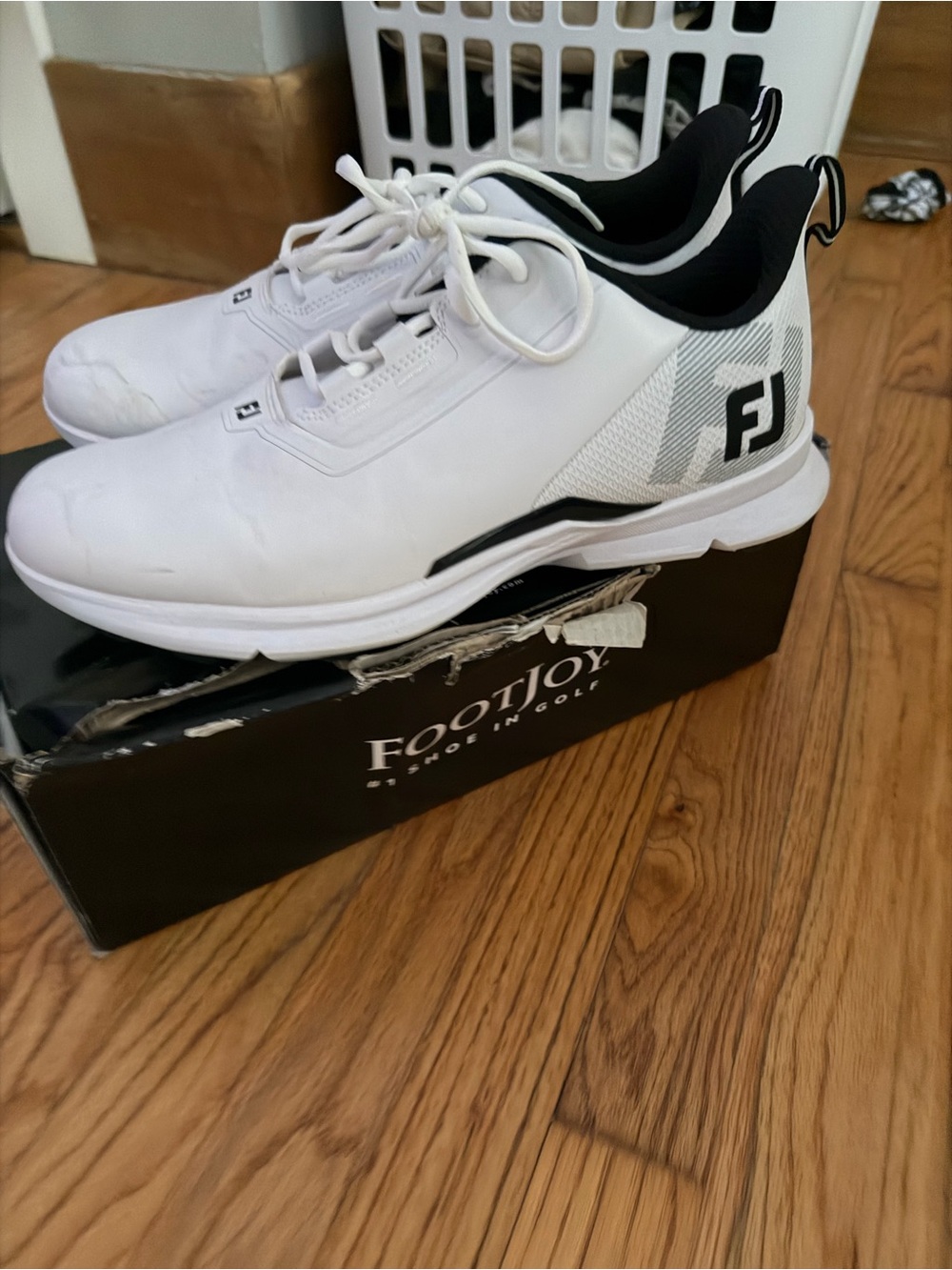 FootJoy Men's White and Black Athletic Golf Shoes